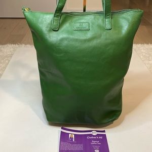 JM Joy Mangano Green Leather Zippered Leather Tote. EUC